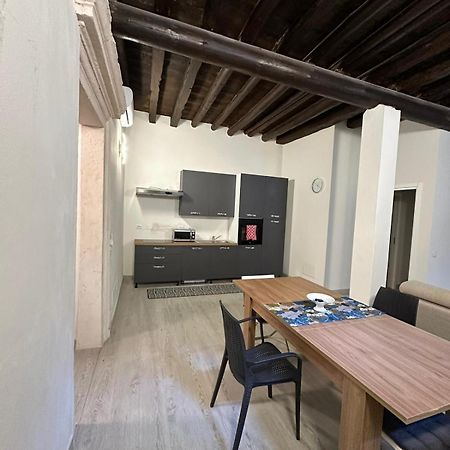 Apartament Al Campanile Werona Zewnętrze zdjęcie