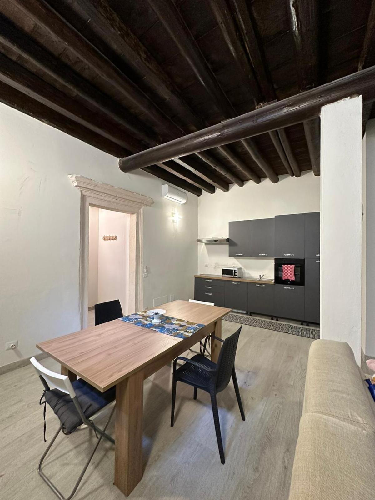 Apartament Al Campanile Werona Zewnętrze zdjęcie