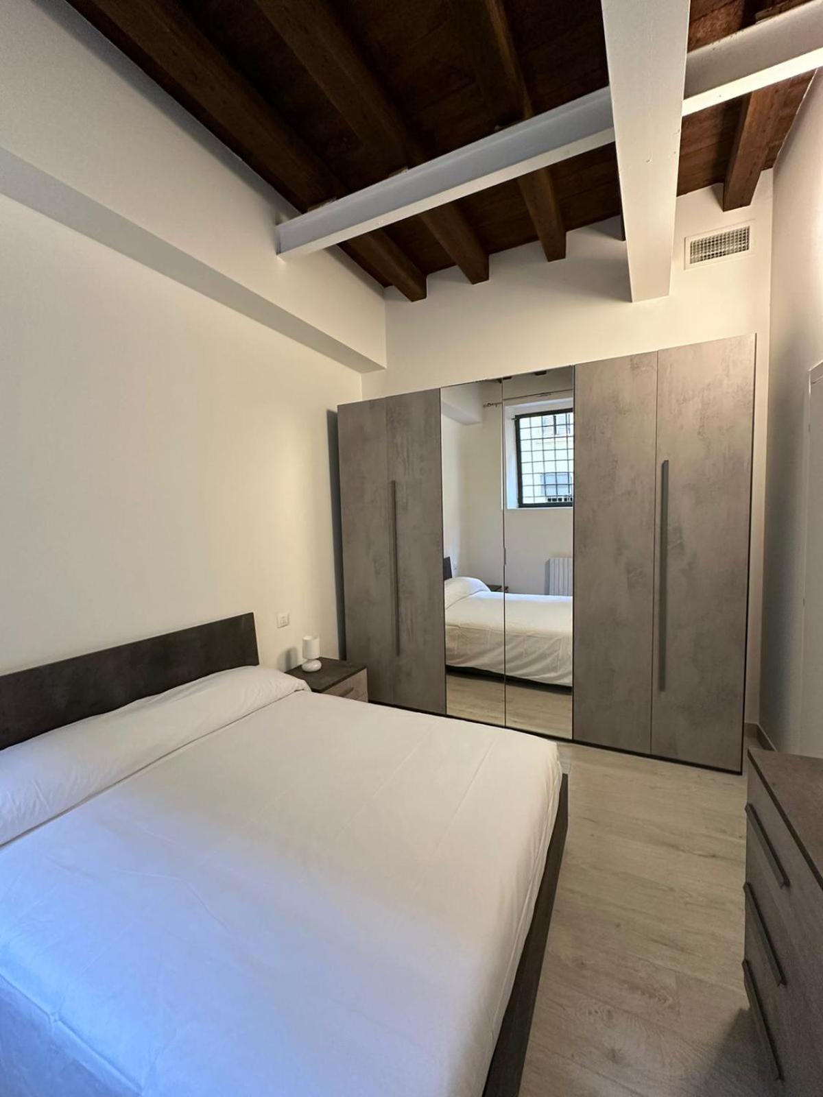 Apartament Al Campanile Werona Zewnętrze zdjęcie