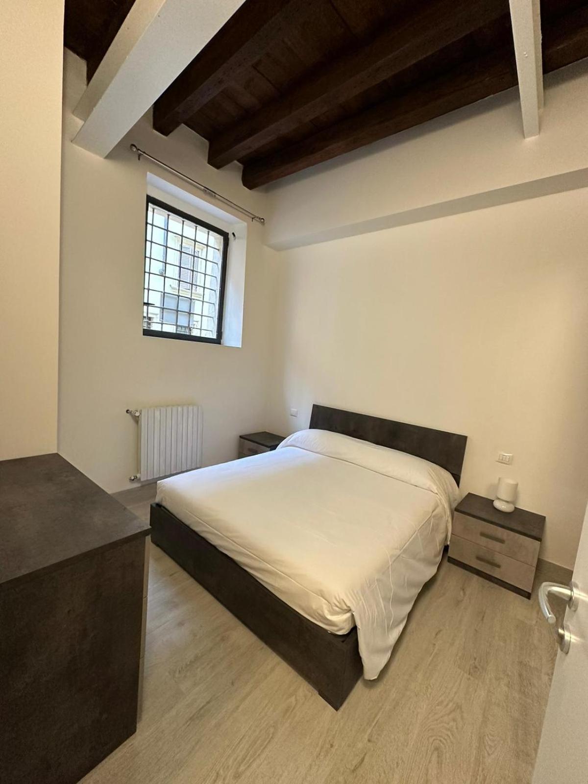 Apartament Al Campanile Werona Zewnętrze zdjęcie